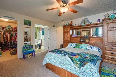 Bedroom - 347 Victor Dr, Circleville, OH 43113 photo 2 of 6