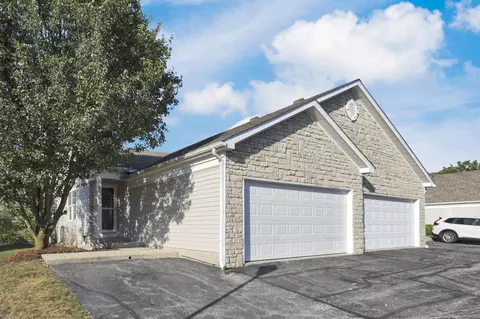 8002 Overmont Ridge Rd, Blacklick, OH 43004