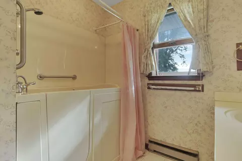 Bath - 245 E South St, Lithopolis, OH 43136 photo 2 of 4