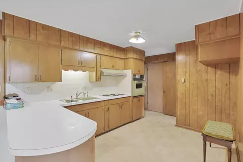 Kitchen - 245 E South St, Lithopolis, OH 43136 photo 4 of 7