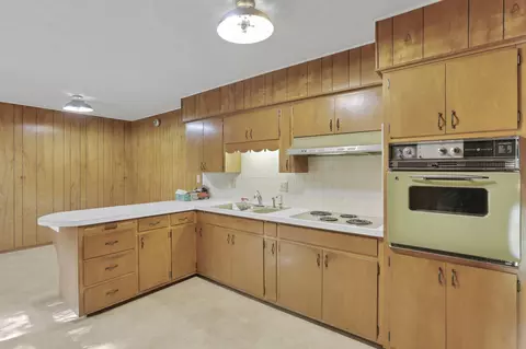 Kitchen - 245 E South St, Lithopolis, OH 43136 photo 3 of 7