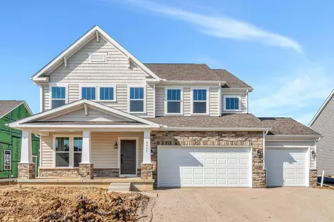 5447 Scotch Woods Dr, Grove City, OH 43123