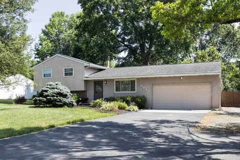 6071 Alice Dr, Westerville, OH 43081