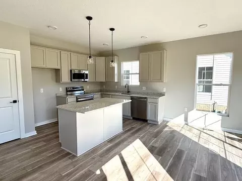 Kitchen - 55 Oldham Ln, Delaware, OH 43015 photo 1 of 2