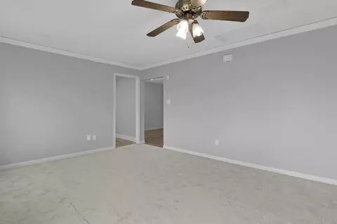 Living - 1068 Tobi Dr, Columbus, OH 43207 photo 5 of 5