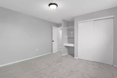 Bedroom - 1068 Tobi Dr, Columbus, OH 43207 photo 3 of 5