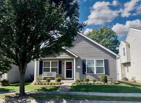 2561 Snowtip Ln, Grove City, OH 43123