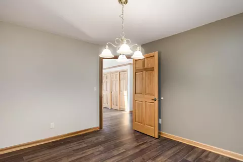 73 E North St, Lithopolis, OH 43136 photo 17