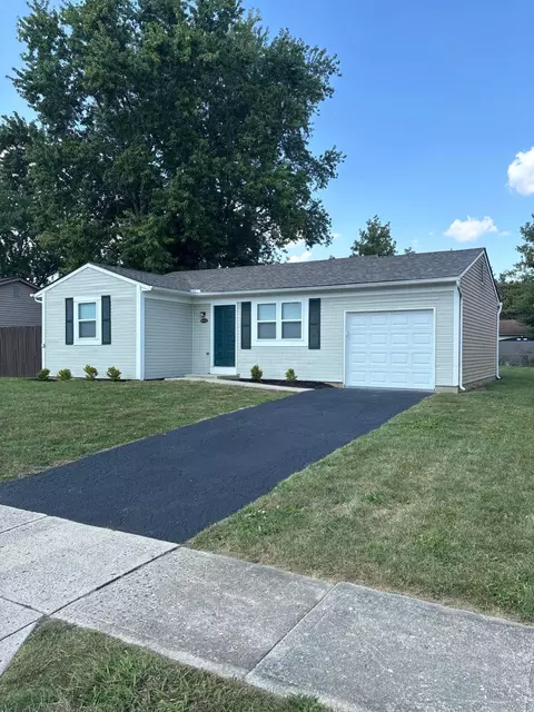 8626 Fairbrook Ave, Galloway, OH 43119