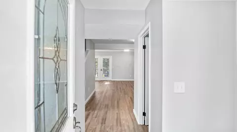 Entry Way - 6342 Bannister Dr, Dublin, OH 43017 photo 1 of 4