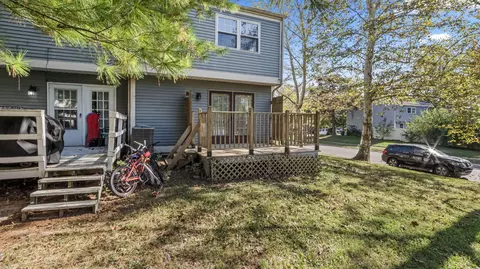 Exterior - 6342 Bannister Dr, Dublin, OH 43017 photo 4 of 11