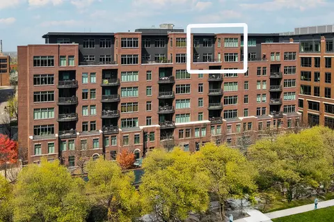 250 Daniel Burnham Sq #707, Columbus, OH 43215