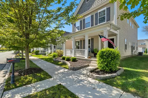 5635 Holly River Ave, Dublin, OH 43016