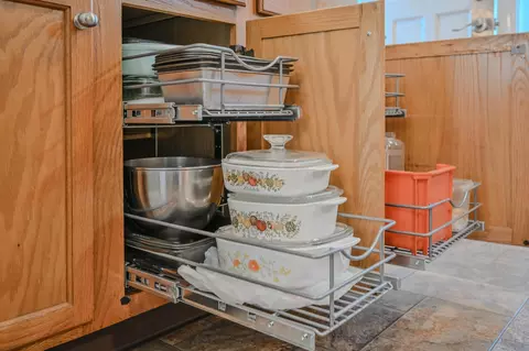 Kitchen - 415 Belleaire Ave, Springfield, OH 45503 photo 9 of 9