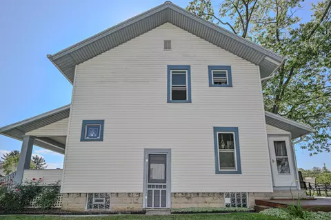Exterior - 415 Belleaire Ave, Springfield, OH 45503 photo 6 of 14