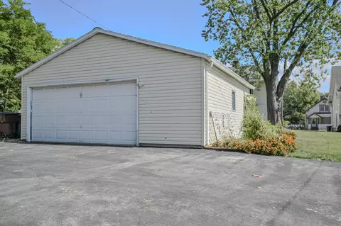 Exterior - 415 Belleaire Ave, Springfield, OH 45503 photo 14 of 14