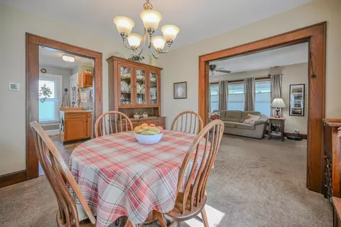 Dining - 415 Belleaire Ave, Springfield, OH 45503 photo 3 of 3