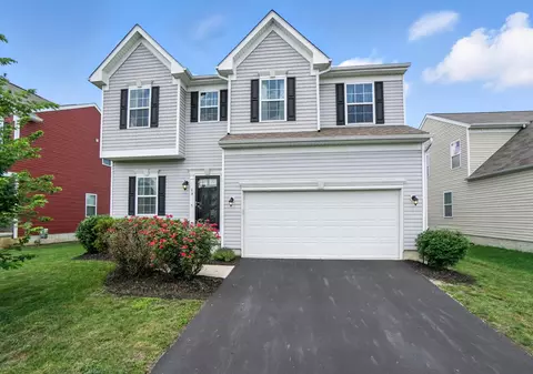 54 Henderson Ln, Ashville, OH 43103