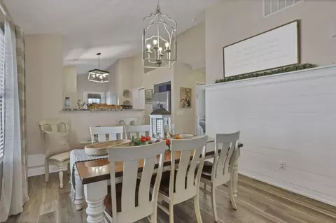 Dining - 5480 Lanterns Way #355, Orient, OH 43146 photo 1 of 2
