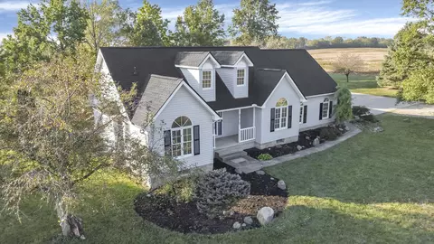 Exterior - 5583 Durrett Rd, Orient, OH 43146 photo 5 of 10