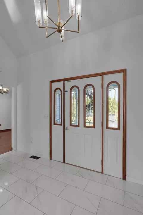 Entry Way - 5583 Durrett Rd, Orient, OH 43146 photo 1 of 1