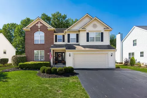 6014 Commonwealth Dr, Westerville, OH 43082
