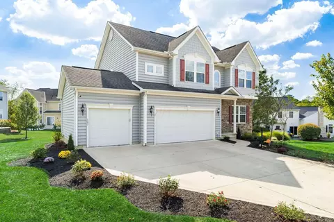 Exterior - 205 Cornstalk St, Pickerington, OH 43147 photo 3 of 5