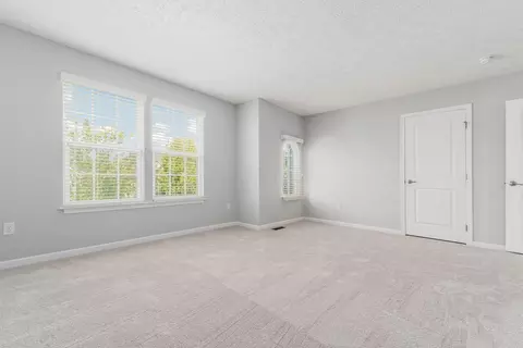 Bedroom - 205 Cornstalk St, Pickerington, OH 43147 photo 3 of 8