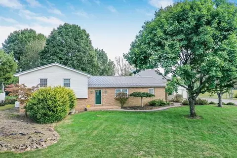 3300 Stringtown Rd NE, Lancaster, OH 43130