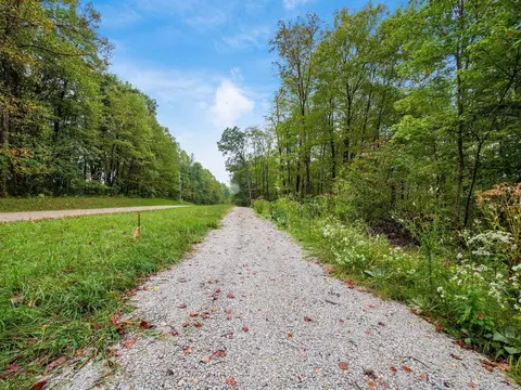10355 Snortin Ridge Rd SW, Lancaster, OH 43130