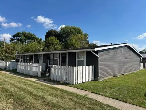 1684 Churchill Downs Rd, Newark, OH 43055