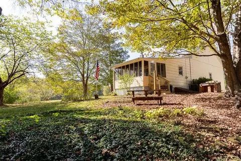 8080 Lancaster New Lexington Rd SE, Bremen, OH 43107