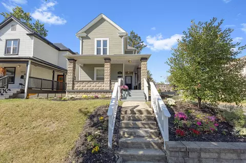 993 Oakwood Ave, Columbus, OH 43206