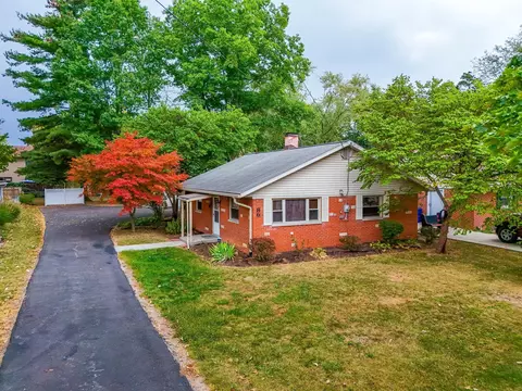 86 Belle Ave, Delaware, OH 43015
