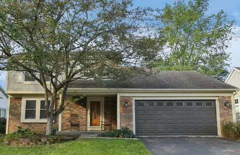 3077 Highland Park Dr, Pickerington, OH 43147