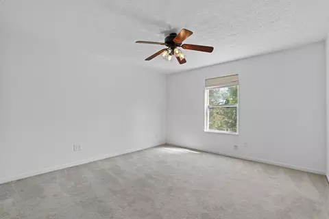 Bedroom - 112 Spring Brook Ct, Pataskala, OH 43062 photo 6 of 8