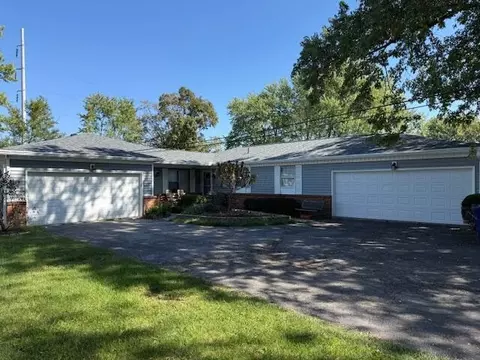 842-844 Linworth Rd E, Columbus, OH 43235