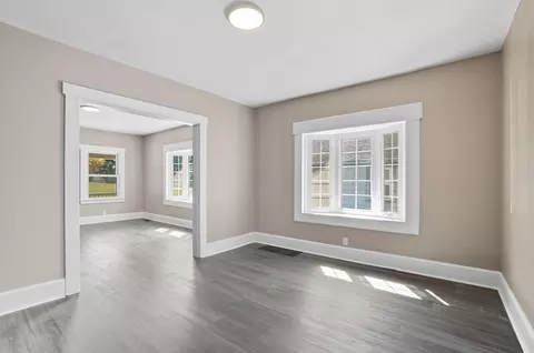 Living - 1235 Terrace Dr, Springfield, OH 45503 photo 5 of 5