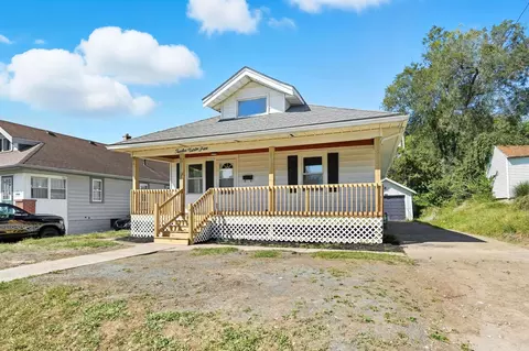 Exterior - 1235 Terrace Dr, Springfield, OH 45503 photo 3 of 11