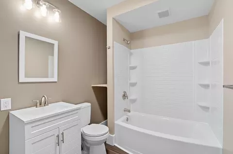 Bath - 1235 Terrace Dr, Springfield, OH 45503 photo 1 of 4