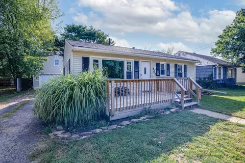 466 John St, Circleville, OH 43113 photo 2
