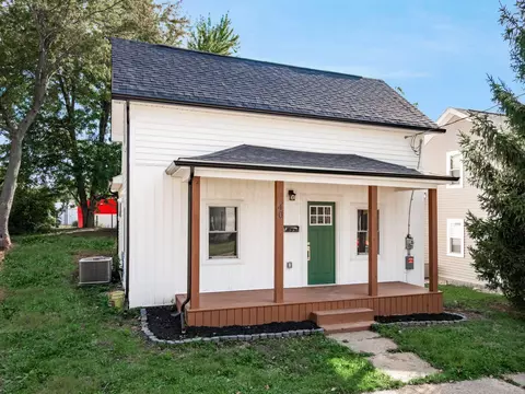 40 Chamberlain St, Delaware, OH 43015