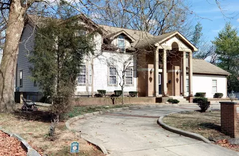 2288 Woodward Ave, Columbus, OH 43219