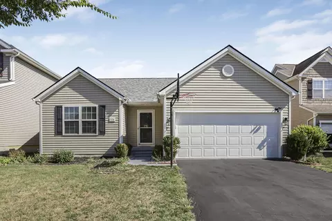 726 Flowering Cherry Ct, Blacklick, OH 43004