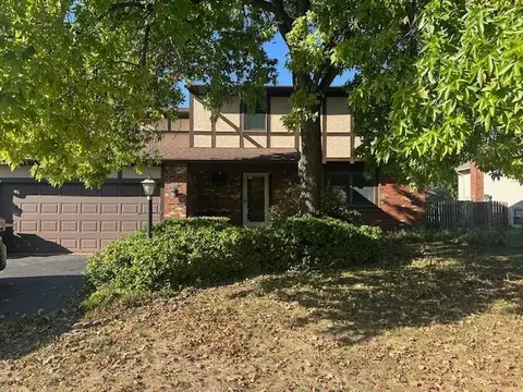 1586 Lorraine Ave, Columbus, OH 43235