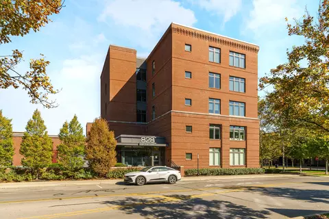 828 Bobcat Ave #205, Columbus, OH 43212