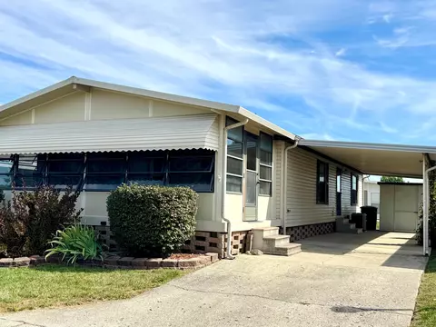785 Scarlett Ln, Columbus, OH 43207
