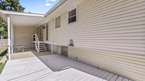 Exterior - 587 Normandy Dr, Marion, OH 43302 photo 3 of 12