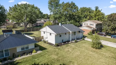 View/Area - 587 Normandy Dr, Marion, OH 43302 photo 2 of 13