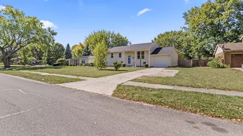Exterior - 587 Normandy Dr, Marion, OH 43302 photo 12 of 12